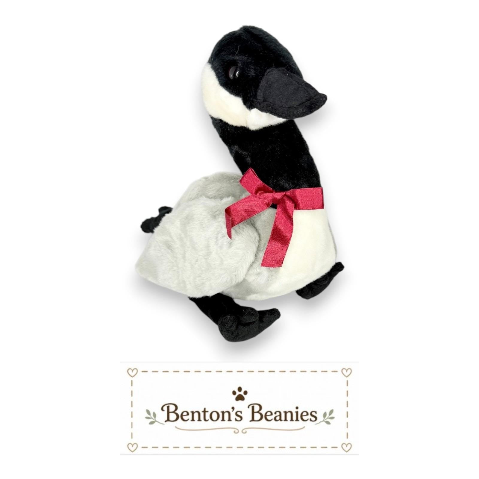 Loosy the Goose Ty Beanie Buddy | Lakeside Wanderer | Mint Heart Tag